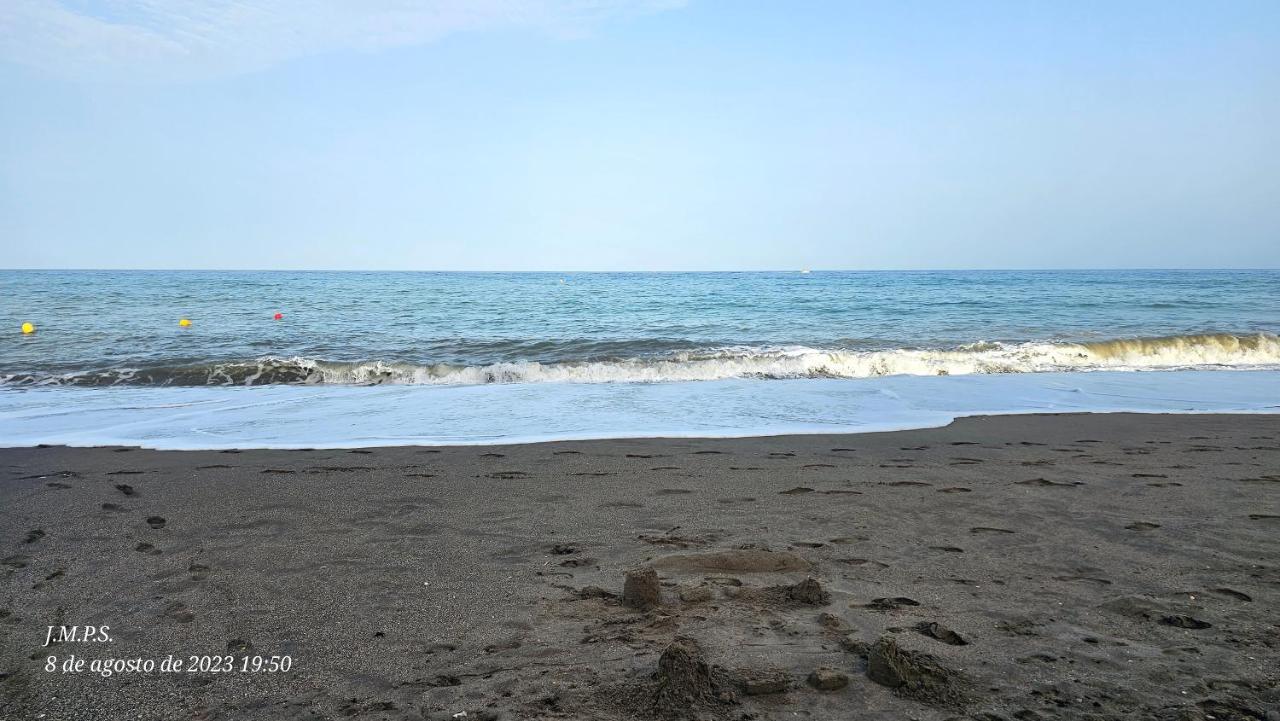 Estudio Acogedor Y Tranquilo En Zona Estupenda Fuengirola Bagian luar foto